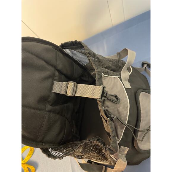 Pet Carrier Backpack Color Black/Gray Brand Unknown - Picture 4 of 11